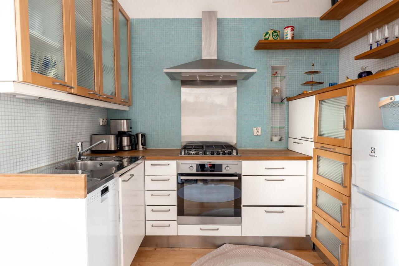 Poista 2Ndhomes Cozy And Compact 1Br Apartment In Kamppi Helsinki Buitenkant foto